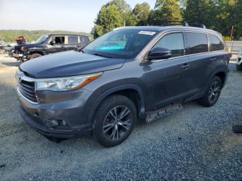  Salvage Toyota Highlander