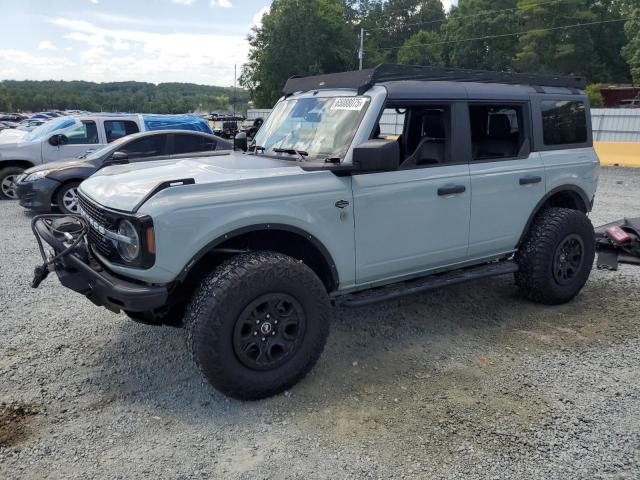  Salvage Ford Bronco