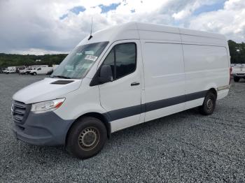  Salvage Mercedes-Benz Sprinter