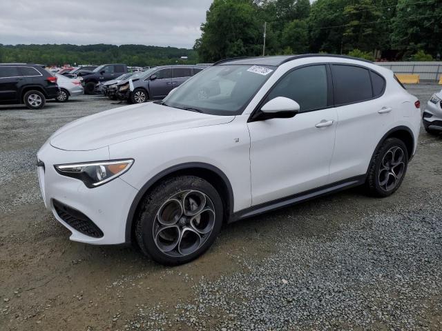  Salvage Alfa Romeo Stelvio