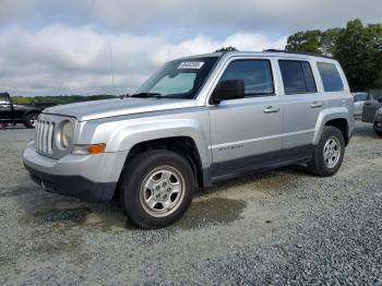  Salvage Jeep Patriot