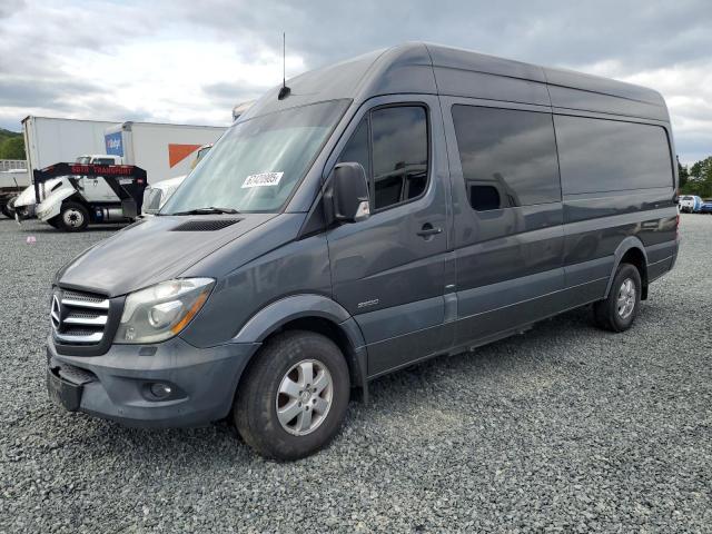 Salvage Mercedes-Benz Sprinter