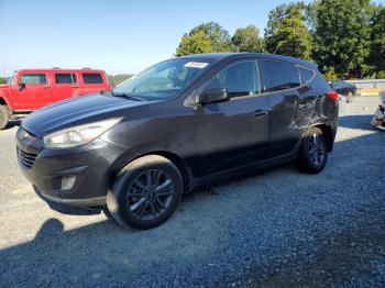  Salvage Hyundai TUCSON