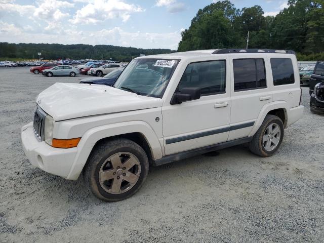  Salvage Jeep Commander