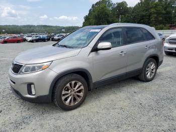 Salvage Kia Sorento