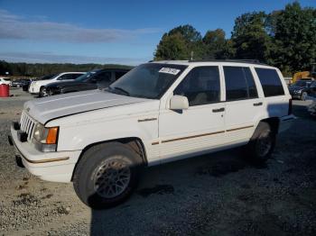  Salvage Jeep Grand Cherokee