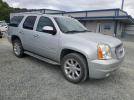GMC Yukon Denali Image 3
