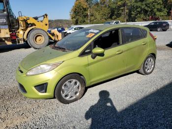  Salvage Ford Fiesta