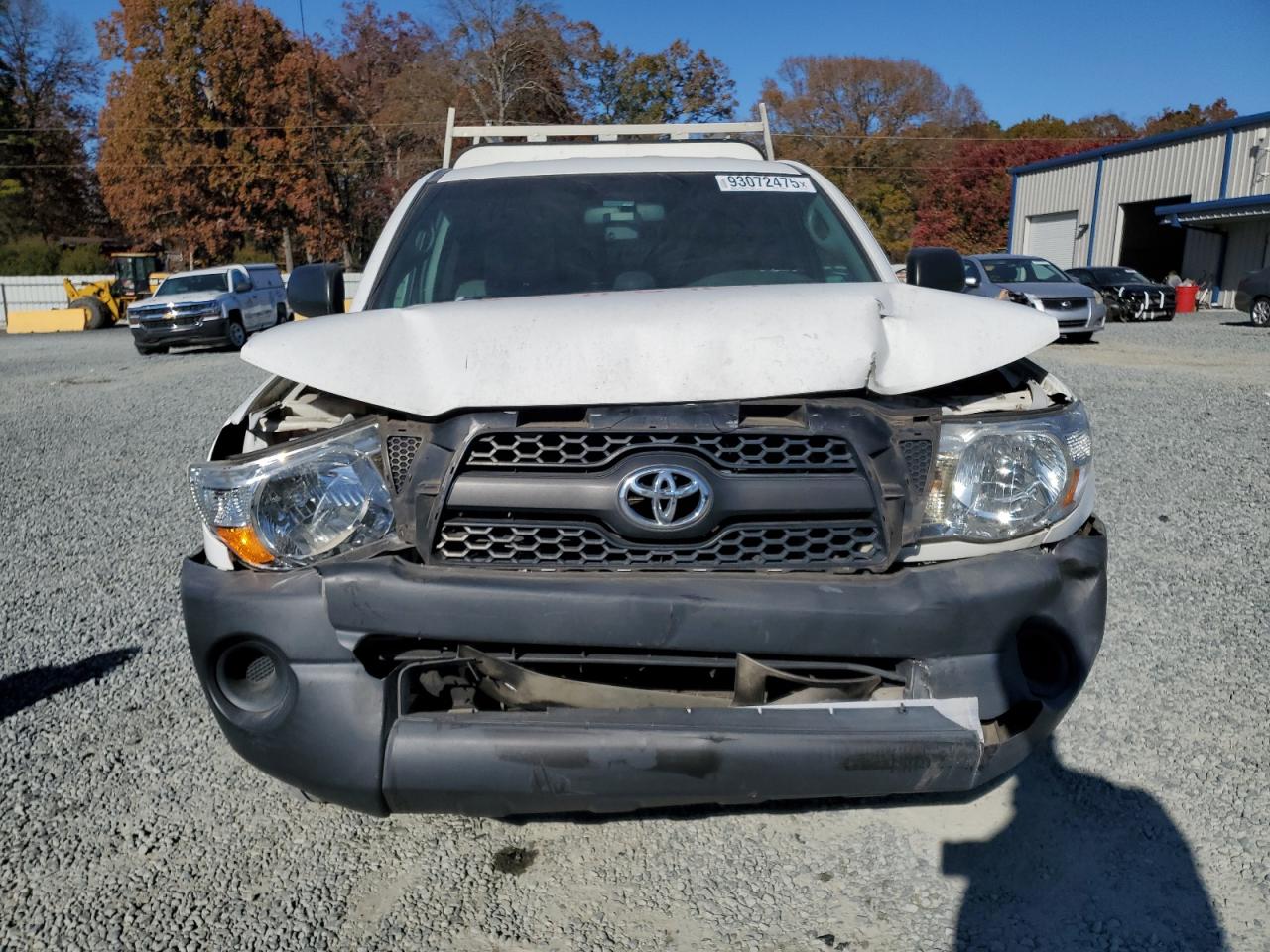 Toyota Tacoma Access Cab Image 12