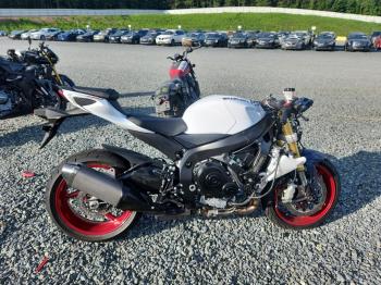  Salvage Suzuki Gsxr750