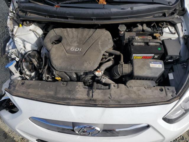 Hyundai ACCENT Se Image 12