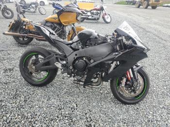  Salvage Kawasaki Zx1002 L