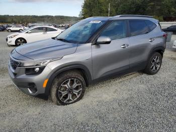  Salvage Kia Seltos