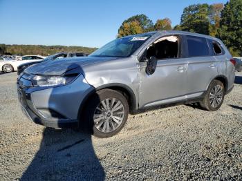  Salvage Mitsubishi Outlander