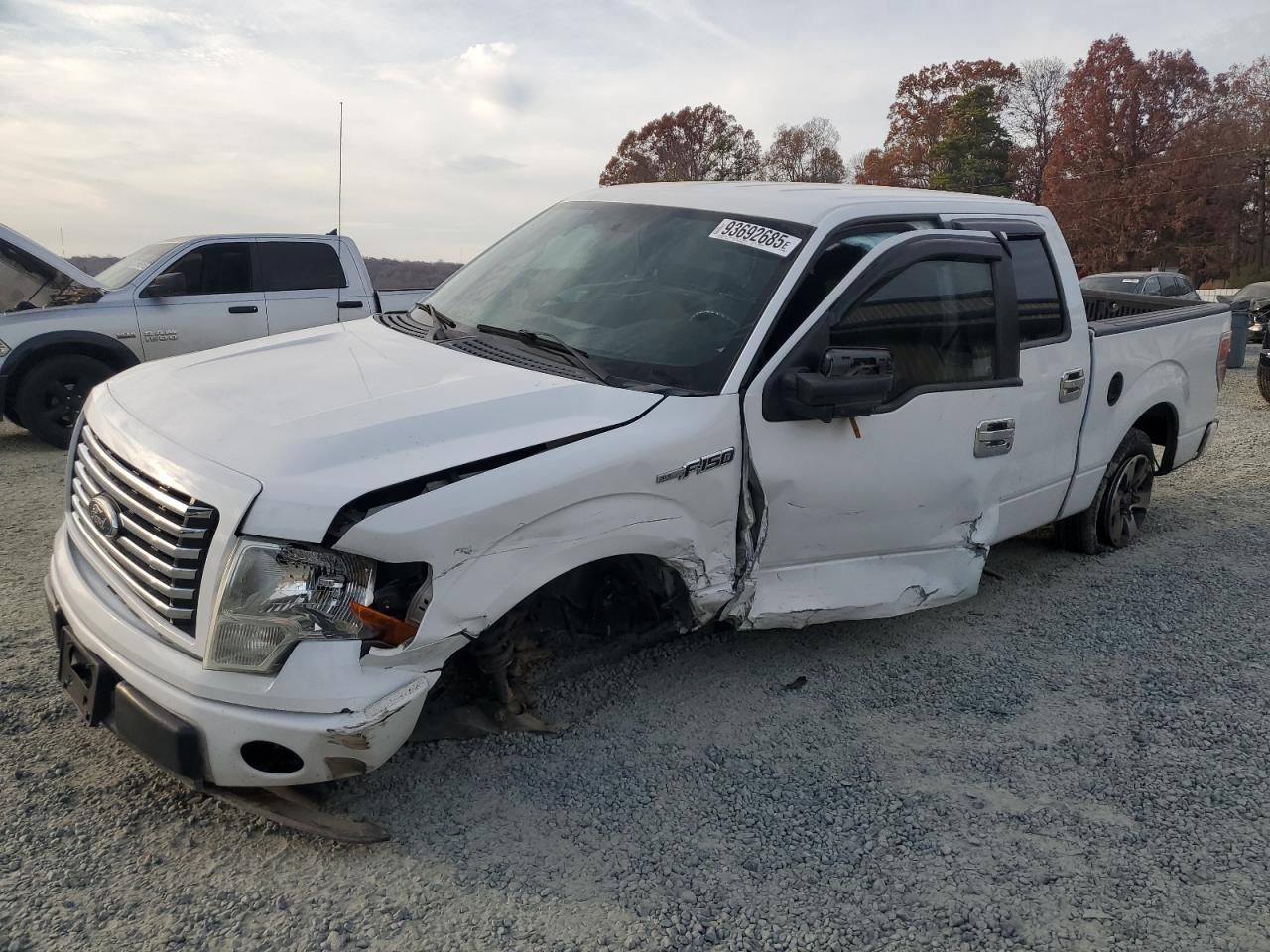 Ford F-150 Supercrew Image 1