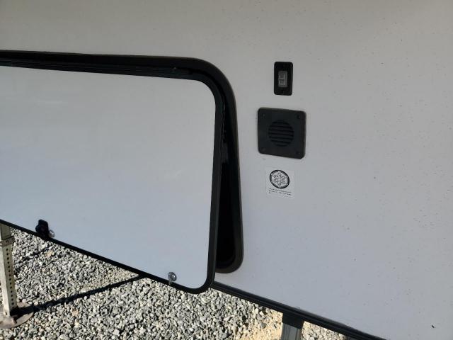 Grand Design Reflection Image 6