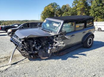  Salvage Ford Bronco