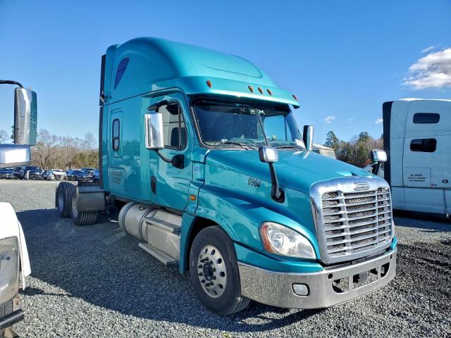  Salvage Freightliner Cascadia 1