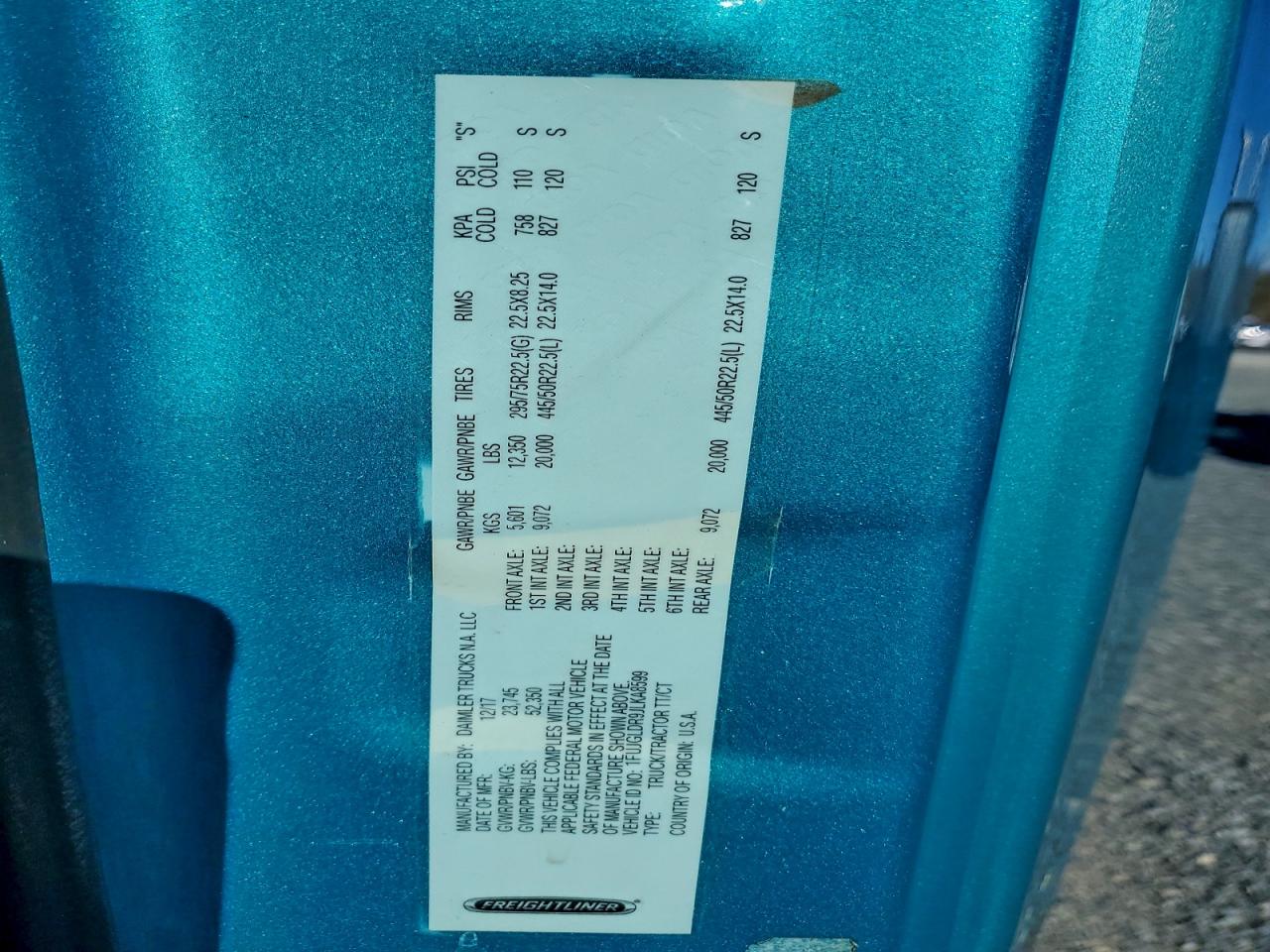 Freightliner Cascadia 1 Image 6