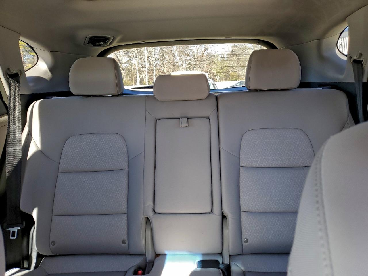 Hyundai TUCSON Limited Image 10