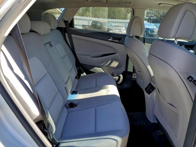 Hyundai TUCSON Limited Image 12