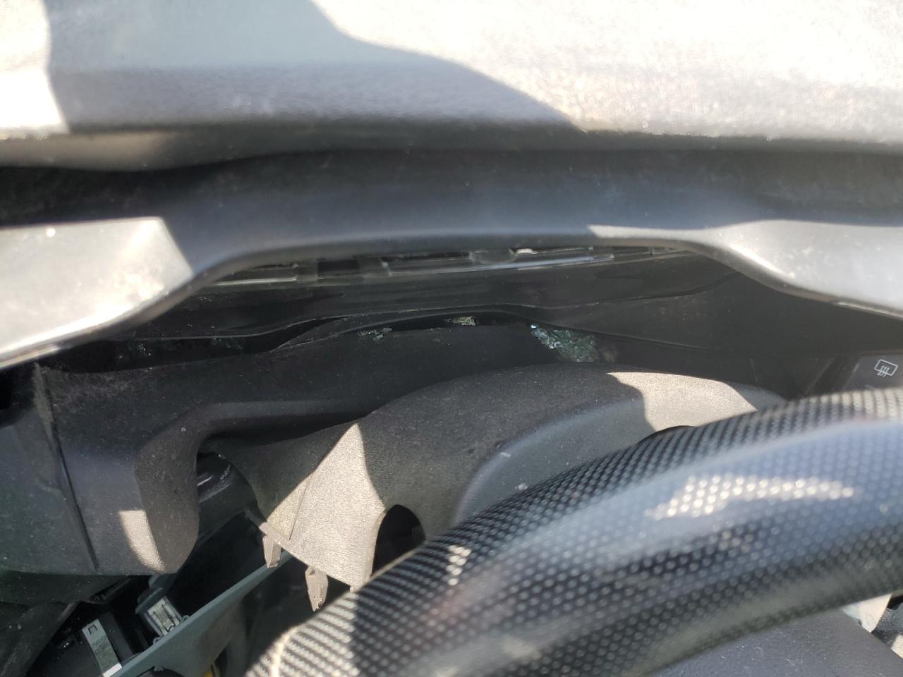 Ford Transit T-250 Image 14