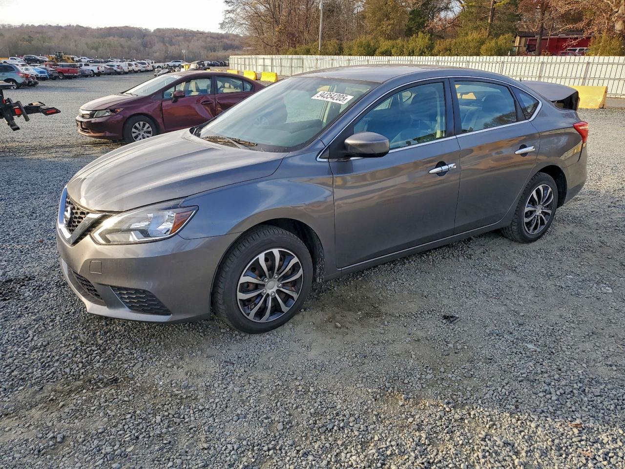 Nissan Sentra S Image 1