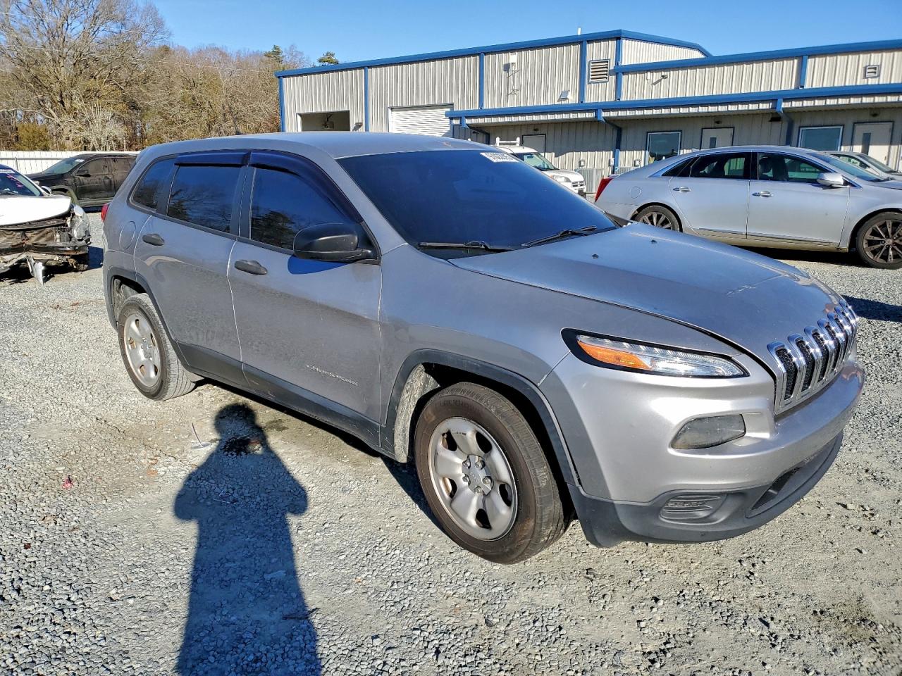 Jeep Grand Cherokee Sport Image 9