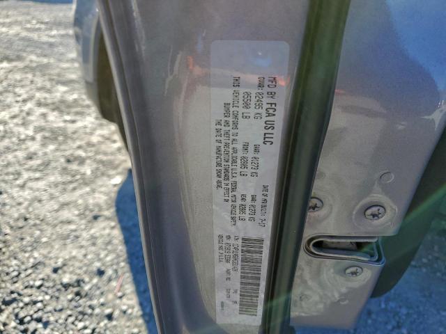 Jeep Grand Cherokee Sport Image 12