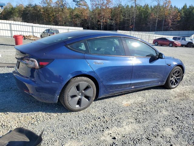 Tesla Model 3 Image 12