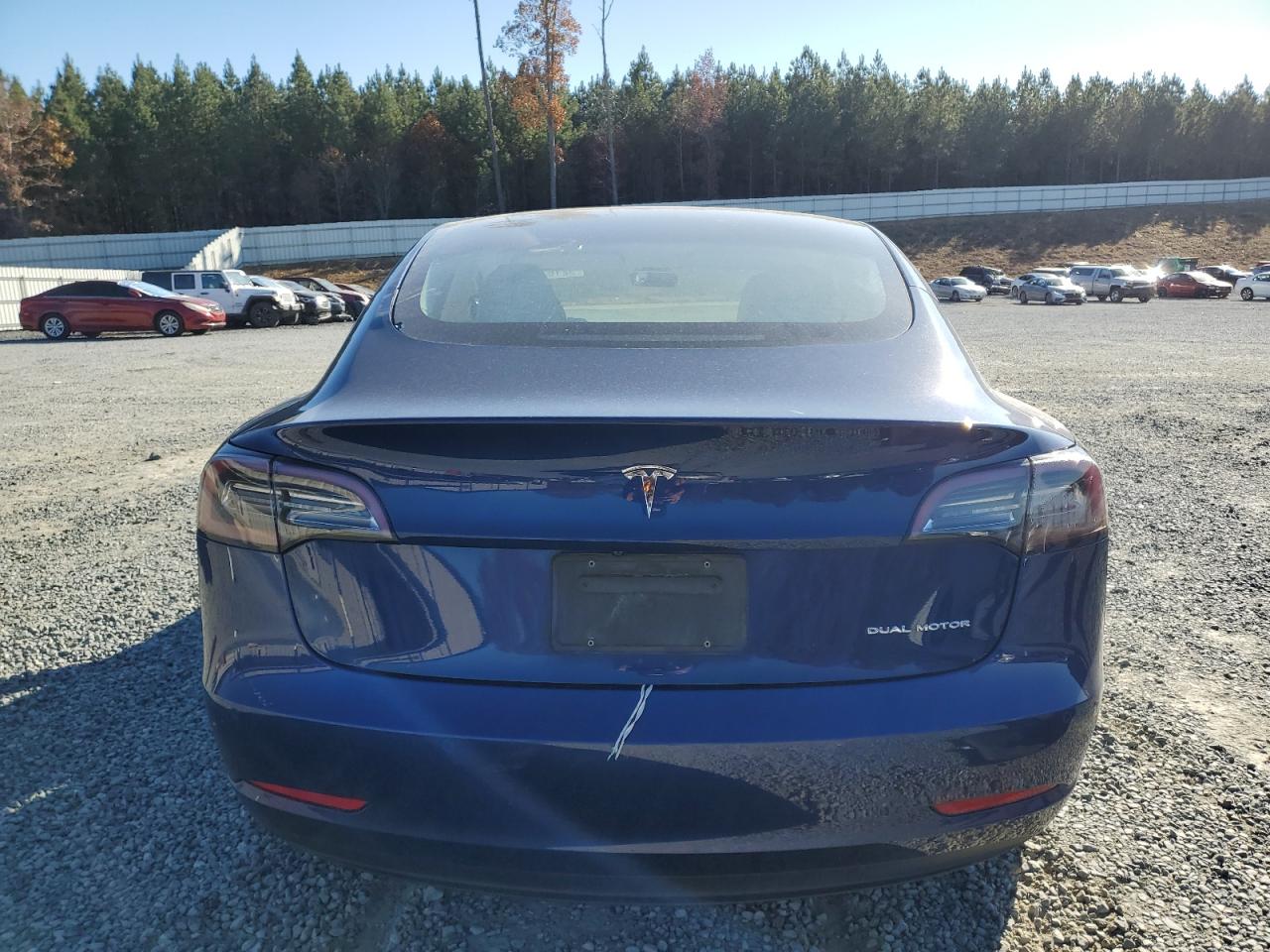 Tesla Model 3 Image 4