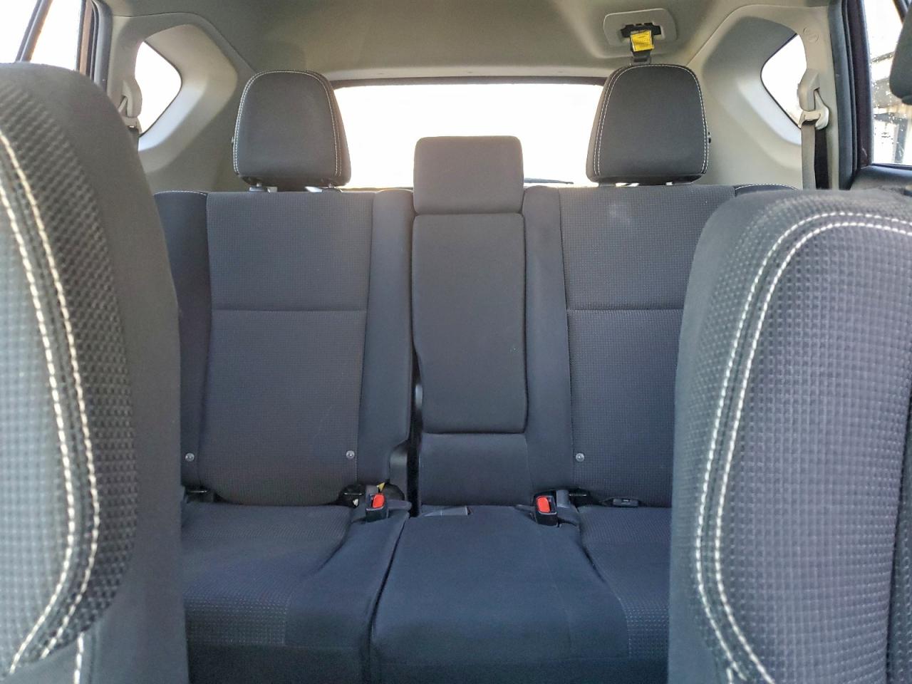 Toyota RAV4 Adventure Image 8