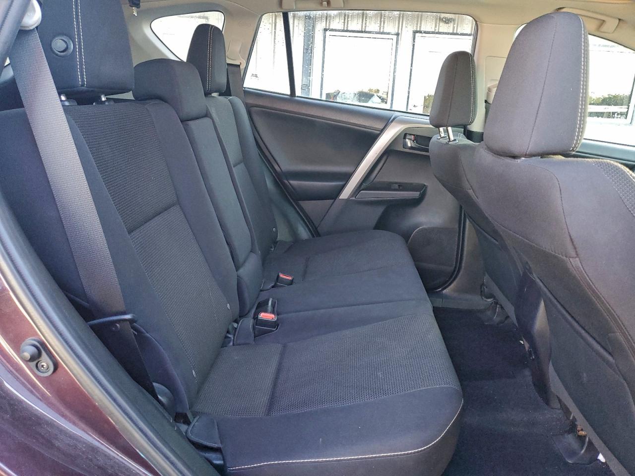 Toyota RAV4 Adventure Image 10