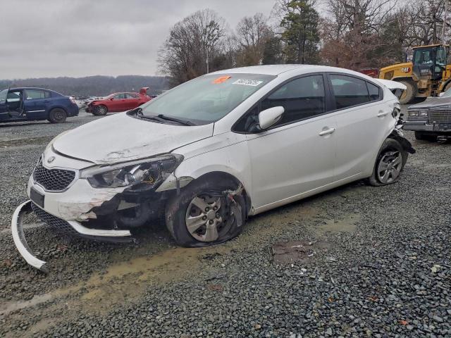  Salvage Kia Forte