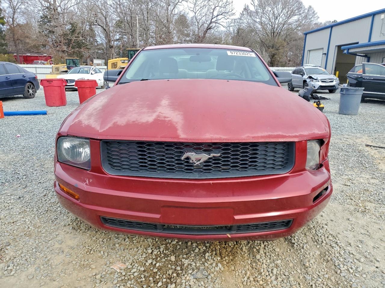 Ford Mustang Image 6