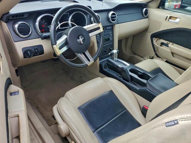 Ford Mustang Image 11