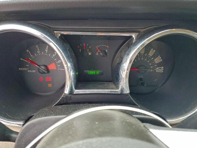 Ford Mustang Image 9