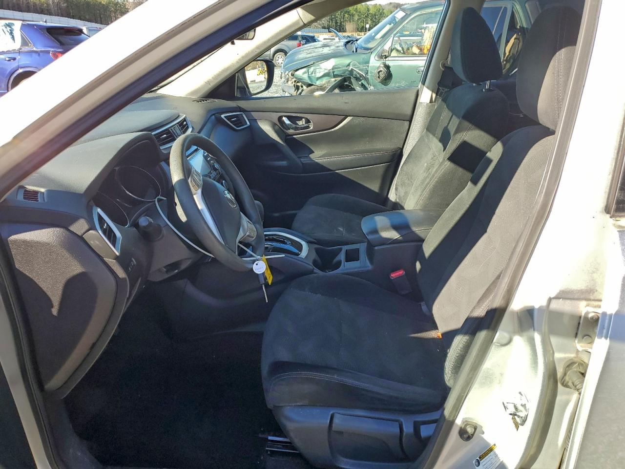 Nissan Rogue S Image 13