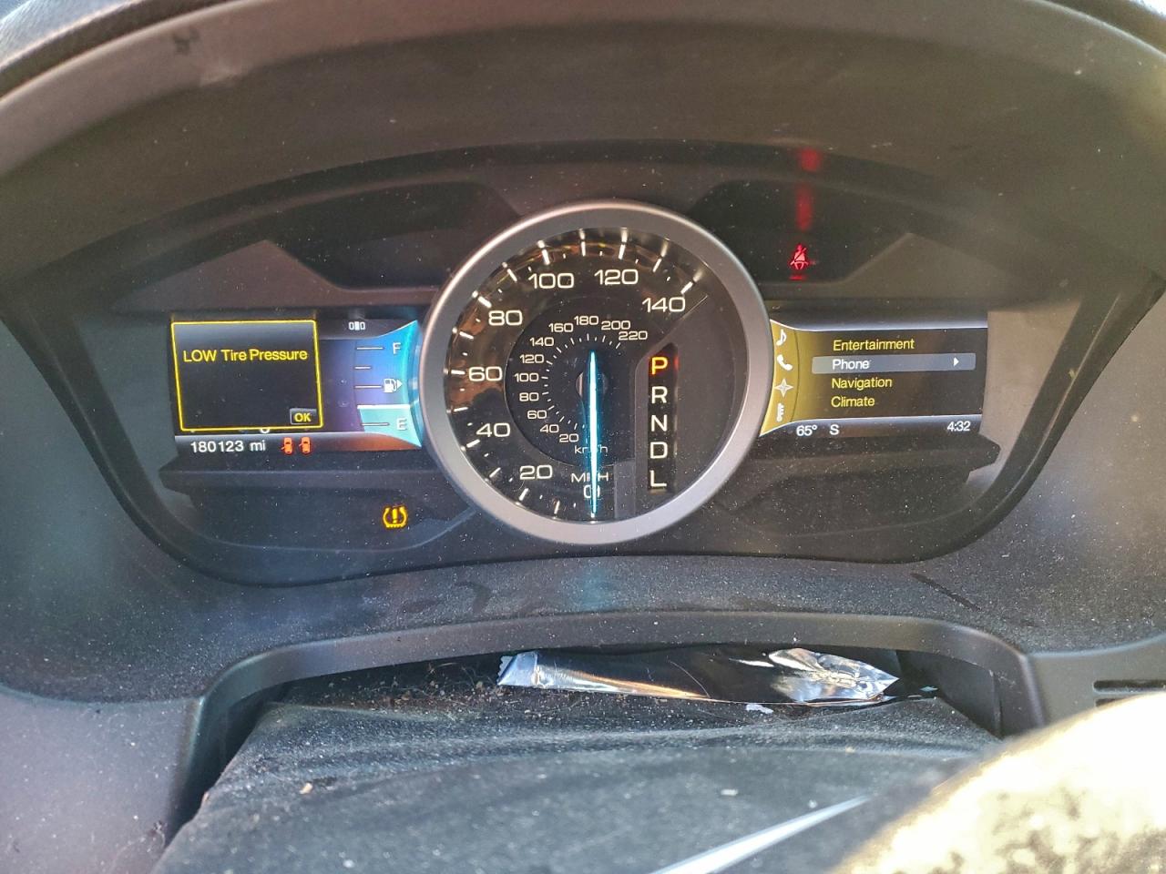 Ford Explorer Xlt Image 13