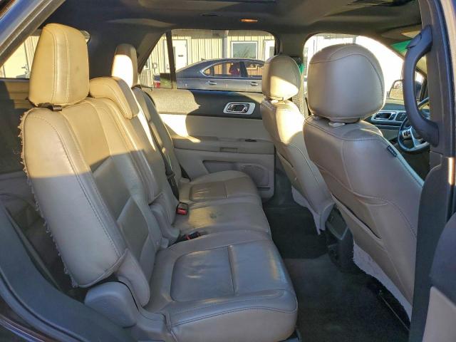 Ford Explorer Xlt Image 8