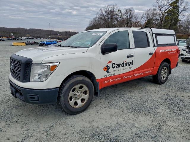  Salvage Nissan Titan