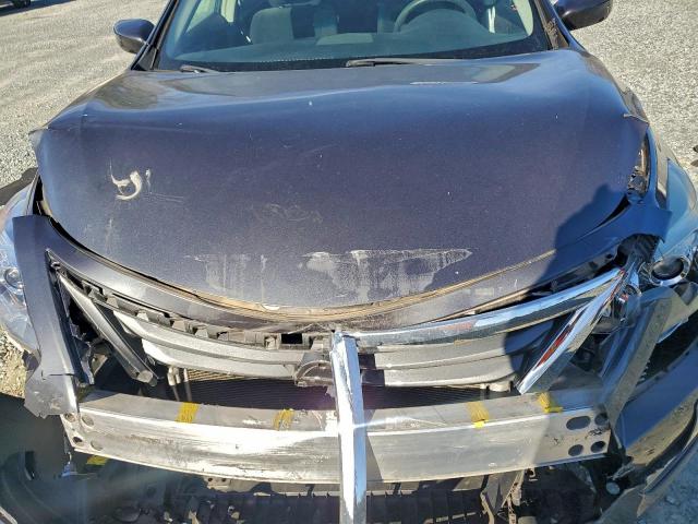 Nissan Altima 2.5 Image 11