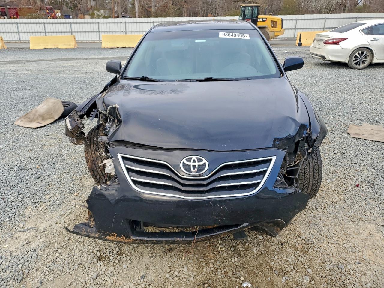 Toyota Camry Se Image 13