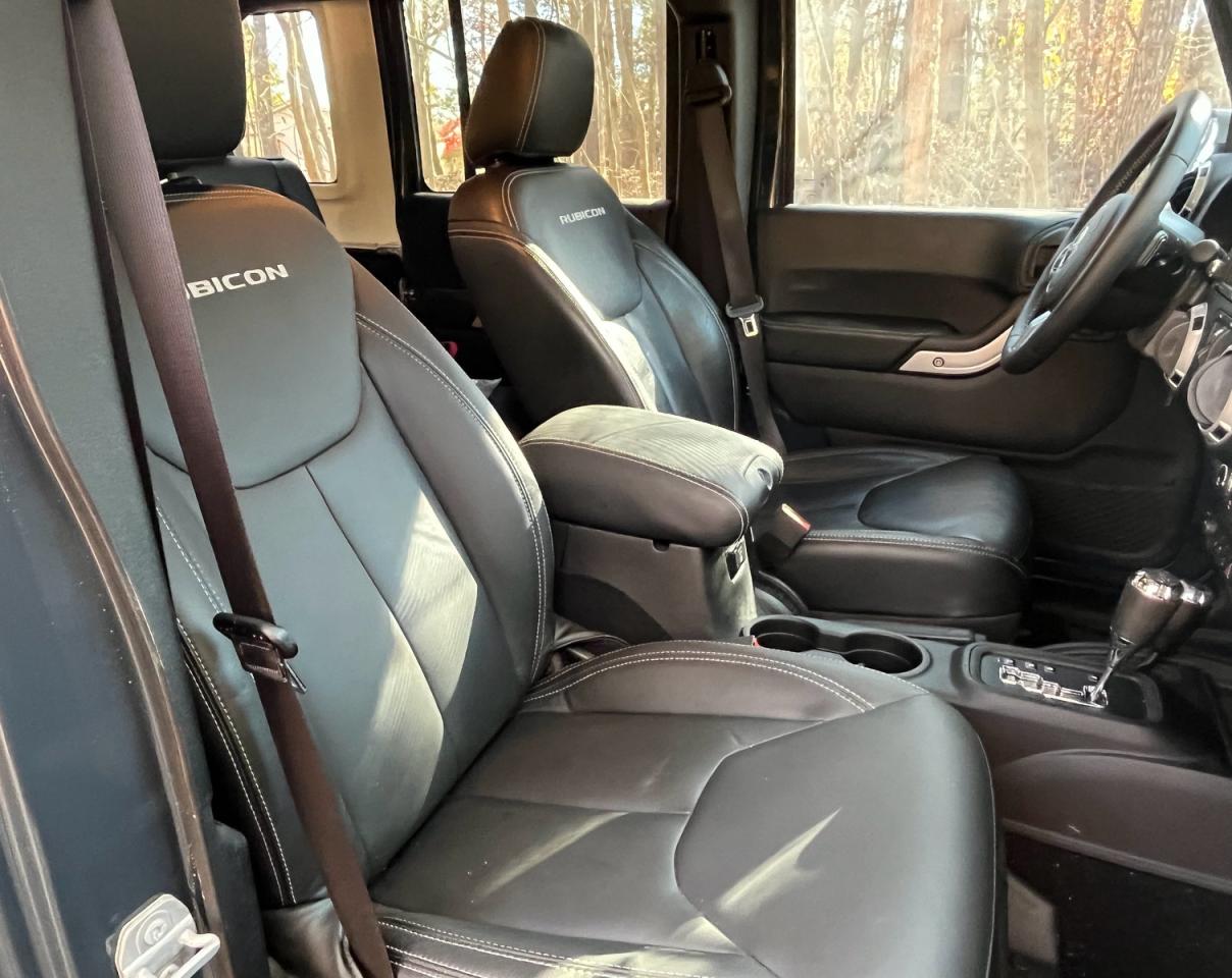 Jeep Wrangler Rubicon Image 2