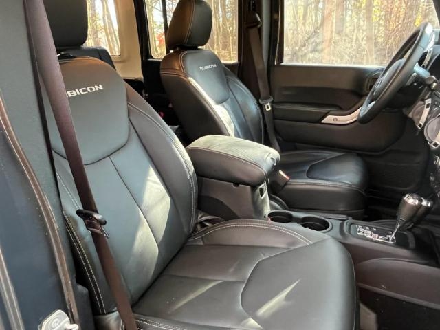 Jeep Wrangler Rubicon Image 2