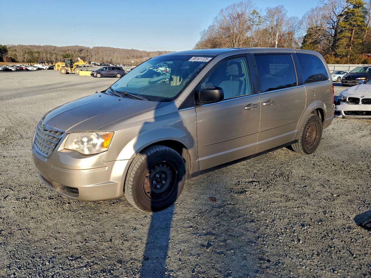 Chrysler Minivan Lx Image 1