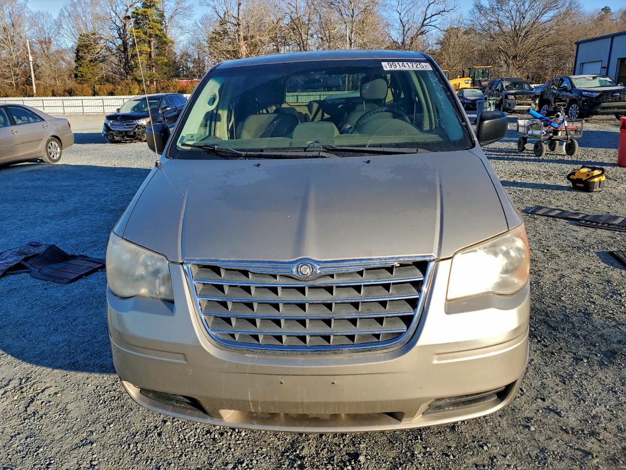 Chrysler Minivan Lx Image 8