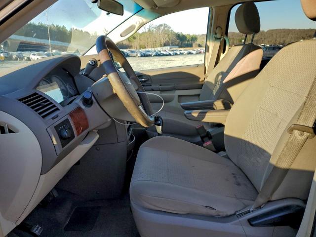 Chrysler Minivan Lx Image 7