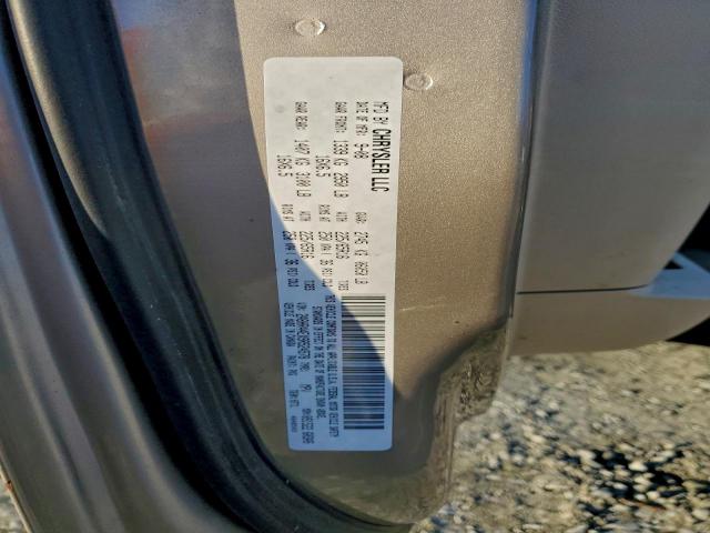 Chrysler Minivan Lx Image 9