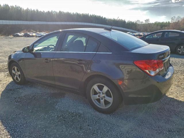 Chevrolet Cruze Lt Image 12